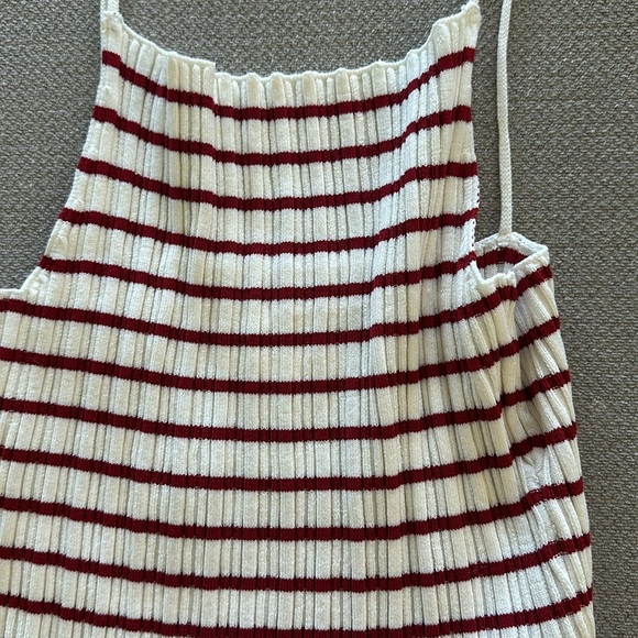 H&M tank top - Picture 2 of 4